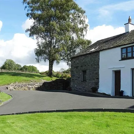 The At Hill Top * Haverthwaite